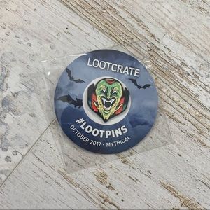 Loot Crate Loot Pin October 2017 Mythical